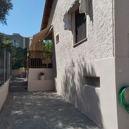 Sirena House * Limenária